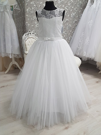 Communion dress image