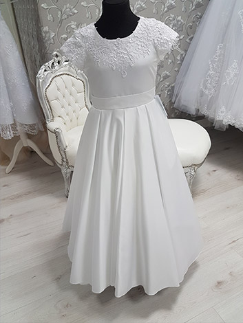 Communion dress image